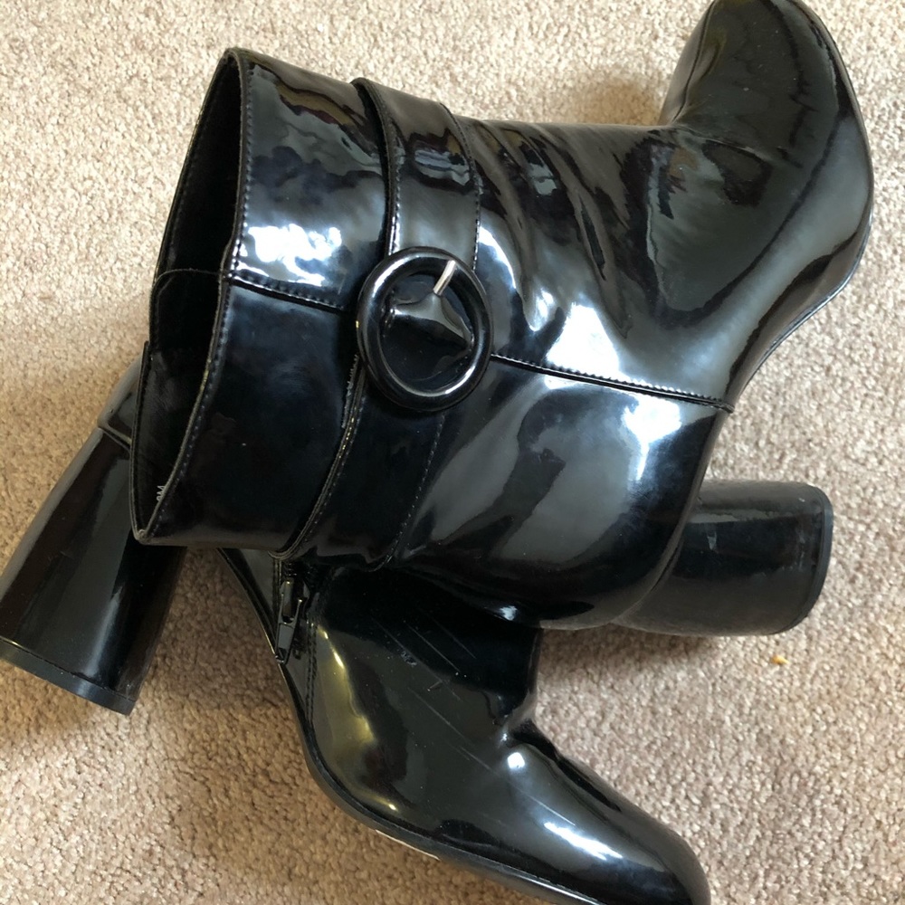 Nine West boots